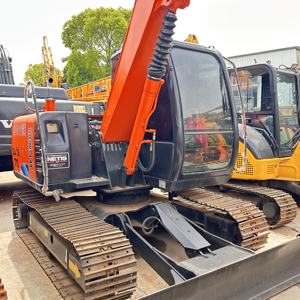 Excavatrice Hitachi ZX70 d'occasion de bonne flexibilité adaptée à la construction et à l'exploitation minière en vente - Product Image 3
