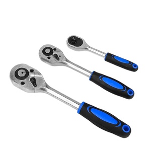 Ensemble d'outils de réparation automobile de 121 pièces, clé à cliquet, kit combiné, outils d'entretien automobile multi-tailles, directement de l'usine - Product Image 3