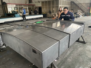 KWLID Cache soufflet télescopique en acier au carbone haute vitesse avec âme en acier inoxydable pour la protection des guides de machine de fraisage à <span class=keywords><strong>portique</strong></span> CNC - Product Image 3