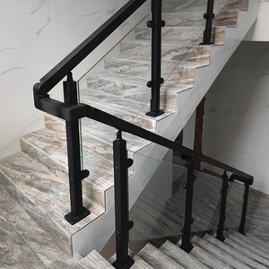 Rampe d'<span class=keywords><strong>escalier</strong></span> en verre <span class=keywords><strong>noir</strong></span>, design en acier pour escaliers, systèmes de rampes en verre sans cadre en acier inoxydable, designs métalliques pour escaliers - Product Image 6