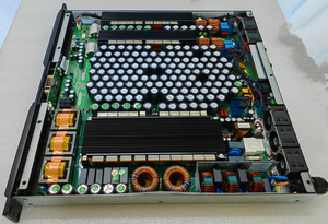 1U Kích thước lớp D khuếch đại âm thanh kỹ thuật số 3000W <span class=keywords><strong>PA</strong></span> loa AMP - Product Image 5