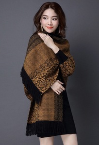 ファッションカスタムデザインかぎ針編み冬柄中国風女性ファッションショール売れ筋 - Product Image 2