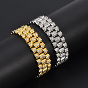 Bijoux de luxe <span class=keywords><strong>Bracelet</strong></span> de <span class=keywords><strong>montre</strong></span> en acier inoxydable étanche à l'eau <span class=keywords><strong>Bracelet</strong></span> plaqué or 18 carats Réglage 5A <span class=keywords><strong>Bracelet</strong></span> en zircon glacé pour hommes - Product Image 4