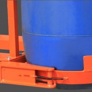 Zhejiang <b>Drum</b> Lifter DG800 585Mm Max Diameter For 200L <b>Plastic</b> Oil <b>Drums</b> Forklift Handling - Product Image 3