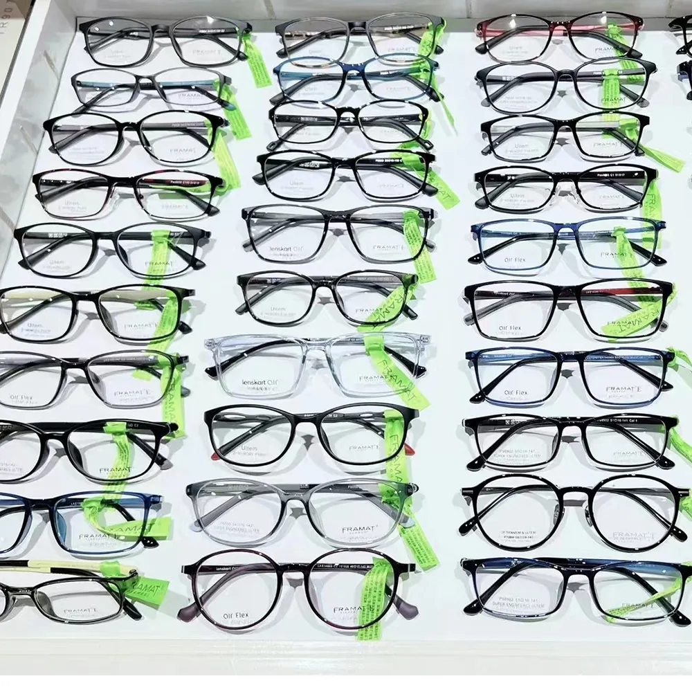 Assortiment de lunettes prêtes à l'emploi, fabriquées au hasard et mélangées, stock de lunettes bon marché, lunettes ultem en acétate, montures de lunettes optiques