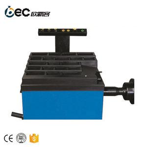 Balanceadora Automática de Ruedas OBC-950, Máquina de Alineación y Balanceo de <span class=keywords><strong>Neumáticos</strong></span> para Talleres de <span class=keywords><strong>Neumáticos</strong></span> - Product Image 3