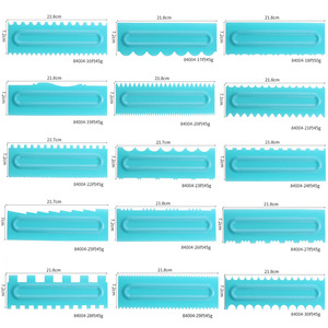 Ventes chaudes d'outils de pâtisserie pour la décoration de gâteaux en DIY, spatule de décoration, <span class=keywords><strong>mousse</strong></span>, crème au beurre avec un ensemble de grattoir à gâteau en plastique - Product Image 1