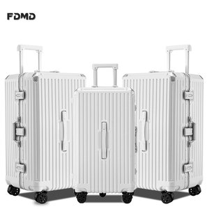Set di Valigie Nuove all'Ingrosso, Stile Classico, Alta Qualità, <span class=keywords><strong>Grande</strong></span> Capacità, 3 Pezzi, per Lunghi Viaggi, Principalmente in ABS PC Alluminio, Unisex - Product Image 1