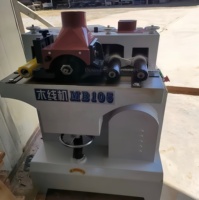 Machine à profiler le bois, largeur de travail 150 mm, équipement de travail du bois