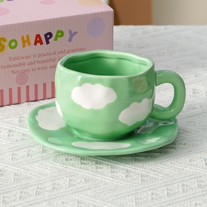 Juego de Taza y Plato de Porcelana con Diseño de Nube, Taza Irregular Hecha a Mano de 350 ml, Personalizable, de Porcelana Fina, Resistente, para el Hogar o Cafetería, Ideal para Regalo - Product Image 4