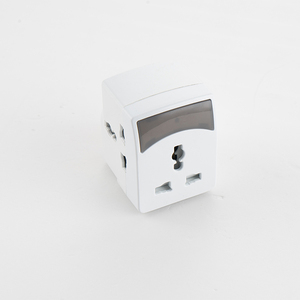 World wide International 13a à 3 broches <span class=keywords><strong>Prise</strong></span> Uk Adaptateur <span class=keywords><strong>secteur</strong></span> Universel Adaptateur De Voyage avec 2 usb - Product Image 1