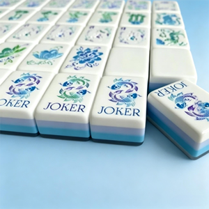 Jeu de <span class=keywords><strong>Mahjong</strong></span> Américain en Acrylique Bleu Clair, 160 Tuiles Durables Imprimées UV, Logo Personnalisé, <span class=keywords><strong>Mahjong</strong></span> de Voyage Automatique Pliable de Luxe - Product Image 3