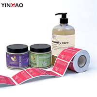 Étiquettes cosmétiques personnalisées en vinyle imperméable et résistant à l'huile, avec estampage à chaud doré, autocollants écologiques en rouleau pour pots et bouteilles de gommage corporel
