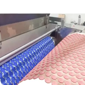 SINOBAKE 회전하는 전기판 기계 산업 자동적인 분홍색 Oreo 샌드위치 건빵 생산 라인