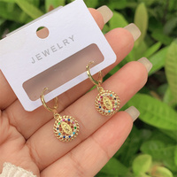 À la mode nouveau cuivre plaqué or 18 carats monté coloré zircone Sainte oreille goujons multi-style dames vêtements quotidiens cadeaux