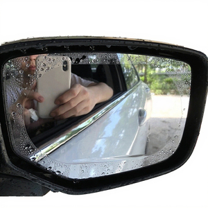 Película impermeable universal para espejo retrovisor, pegatina transparente antivaho y antirreflectante para ventana de coches - Product Image 4