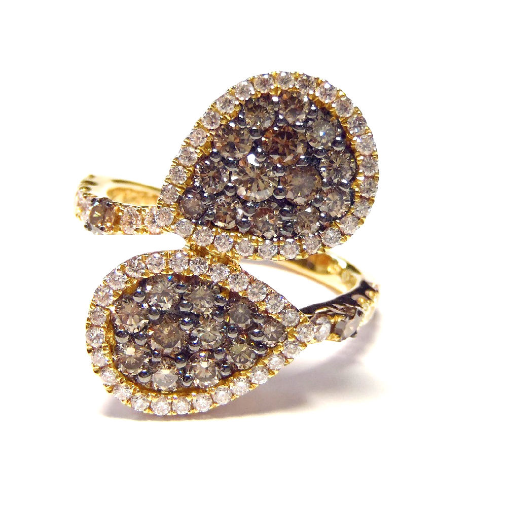 สีเหลือง