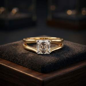 Bague solitaire vintage pour femme en or jaune plaqué rhodium avec diamant de laboratoire taille Asscher et serti en panier, idéale pour les fiançailles et les mariages - Product Image 4