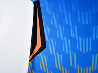 Maillots de football personnalisés OEM, broderie du logo de l'équipe, design par sublimation, vente en gros de maillots de football, vêtements d'entraînement pour jeunes et adultes