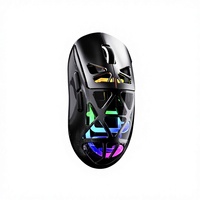 Souris de jeu sans fil M7 transfrontalière légère à 6 boutons, ergonomique, tri-mode, avec chargement sans fil, éclairage RGB et design transparent