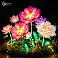 Grande lanterne en tissu LED pour le Festival du Lotus Aquatique, idéale pour l'éclairage commercial des centres commerciaux et les projets d'ingénierie.