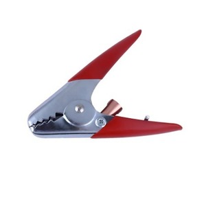 <span class=keywords><strong>Pince</strong></span> <span class=keywords><strong>crocodile</strong></span> 600A en fer avec dents dentelées, poignée isolée rouge et noire, <span class=keywords><strong>pour</strong></span> câble <span class=keywords><strong>de</strong></span> démarrage <span class=keywords><strong>de</strong></span> voiture - Product Image 4