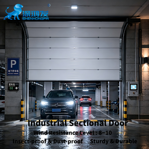 Porte sectionnelle industrielle à grande vitesse, isolée, sécurisée, résistante au vent, durable, moderne, pour garage, entrepôt, parc logistique, atelier - Product Image 1