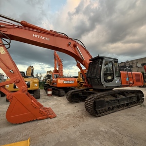 Excavatrice Hitachi EX400 d'occasion, importée, directement de l'usine, sans intermédiaire, en stock, livraison rapide, équipée, faible nombre d'heures, excellent état - Product Image 6