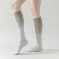 Chaussettes de compression montantes en nylon à séchage rapide, personnalisées, tie-dye, pour le cyclisme, avec élastique de maintien de la voûte plantaire et de la cheville, pour femmes