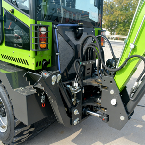 Cargadora de Troncos de 2.5 Toneladas, Cargadora de Orugas con Dirección en las Cuatro Ruedas, Compacta, Motor Eléctrico FPT de 92KW, Bomba de Engranajes, Motor Principal de Alta Eficiencia - Product Image 6