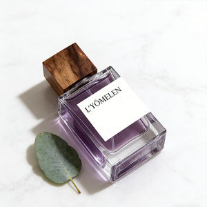 Colonia Corporal Cremosa y Dulce de Sándalo Orgánico al por Mayor, Aroma Floral Moderno, Lujoso, Duradero y Intenso, Eau de Parfum - Product Image 3