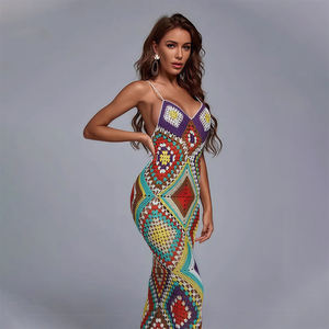 Copricostume da Spiaggia di Lusso per Donna in Maglia con Certificazione CE, Abito Lungo Boho con Scollo a V Profondo, Disponibile OEM - Product Image 4