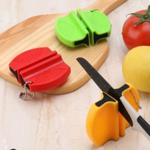 Unique Design <b>Tools</b> Mini Manual Kitchen Handheld Knife <b>Sharpener</b> - Product Image 3