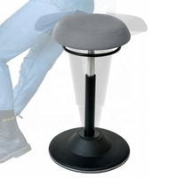 Tabouret d'appoint moderne pour bureau, idéal pour les espaces collaboratifs et les environnements de travail agiles