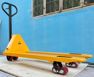 Chariot à palettes électrique Premium Basic de fabrication vietnamienne, capacité de levage de 2,5 tonnes et garantie de 12 mois - Product Image 4
