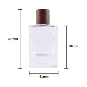 Vente en gros de flacons de parfum en verre rectangulaires de haute qualité, couleur personnalisée, mode haut de gamme, <span class=keywords><strong>pour</strong></span> hommes, 30 ml, flacon de parfum vintage de luxe avec vaporisateur - Product Image 4