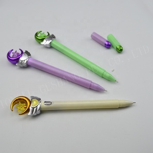 Popolare di vendita Cap-Off 3 in 1 led <span class=keywords><strong>penna</strong></span> <span class=keywords><strong>a</strong></span> <span class=keywords><strong>sfera</strong></span> <span class=keywords><strong>stilografica</strong></span> <span class=keywords><strong>penna</strong></span> <span class=keywords><strong>a</strong></span> <span class=keywords><strong>sfera</strong></span> con la magia di figura della luna - Product Image 5