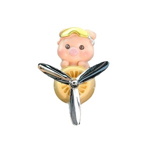 Ambientador de coche Ruijie con clip para rejilla de ventilación, figura de resina de dibujos animados, decoración linda de cerdito y oso para salidas de aire. - Product Image 5