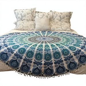 Tapiz de Algodón Turquesa con Diseño Floral Mandala Bohemio Hecho a Mano, Tapiz Mandala Estampado de 70 Pulgadas Aprox. para Dormitorio - Product Image 1