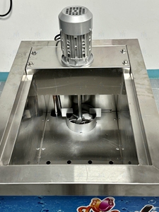 Fábrica en venta: Máquina para hacer paletas de hielo con 1-2-4-8-12 moldes, equipo para la elaboración de helados y paletas. - Product Image 5