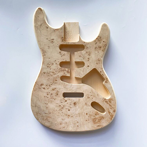 Guitarra de cuerpo sólido de tilo sin acabar al por mayor con chapa de raíz SSS - Product Image 2