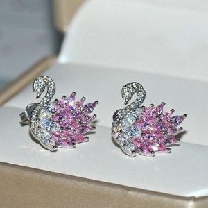 Alla moda viola platino zirconi cigni argento orecchini con ago Micro intarsio gioielli su nuovo materiale ottone - Product Image 4