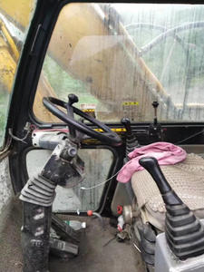 Pelle multifonction sur chenilles originale de la Corée Hyundai 210 à haut rendement en bon état en vente - Product Image 5