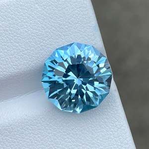 Exclusivo peine de miel tonificado con joyas de moda 100% Topacio Azul suizo natural piedra preciosa suelta de tamaño calibrado para uso de joyería OEM - Product Image 4