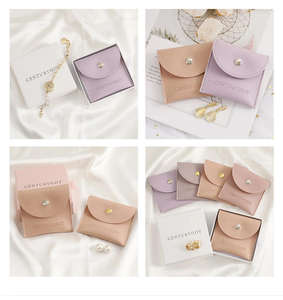 Jinsky 8*8cm sacs à bijoux personnalisés boucles d'oreilles collier anneaux pochette d'emballage de bijoux en cuir Pu avec Logo personnalisé - Product Image 2