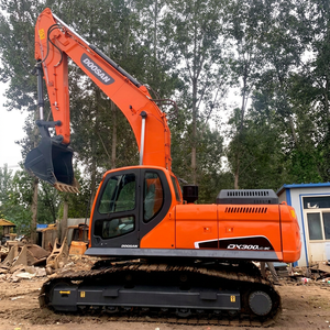 รถขุดไฮดรอลิกตีนตะขาบ Doosan DX300 มือสองคุณภาพสูง ขนาด 30 ตัน รถขุด Doosan hsed มีสินค้าพร้อมส่ง - Product Image 1