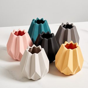 Vase <span class=keywords><strong>Origami</strong></span> géométrique en céramique pour plantes, Pot d'arrangement de plantes, décoration de maison, style nordique, 1 pièce - Product Image 6