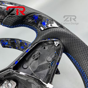 Volant en carbone forgé personnalisé avec LED pour Volkswagen ID7 ID3 <span class=keywords><strong>VW</strong></span> MK8 Golf8 <span class=keywords><strong>Touareg</strong></span> Golf GTI <span class=keywords><strong>R</strong></span> Accessoires intérieurs de voiture de sport - Product Image 5