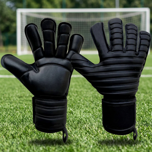 Gants de gardien de but noirs de qualité supérieure avec protection des doigts et sangle de poignet, latex allemand 4 mm, design personnalisé à bordure négative - Product Image 3