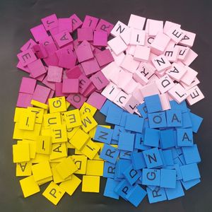 <span class=keywords><strong>Lettres</strong></span> carrées en <span class=keywords><strong>bois</strong></span> massif de haute qualité carreaux en <span class=keywords><strong>bois</strong></span> fabriqués à la main pour la décoration de la maison Art cadeau peint décoration pour l'artisanat - Product Image 5